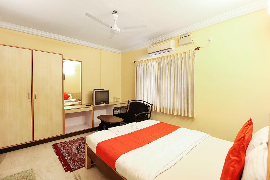 Oyo 4606 Hotel Maple Green Suites Bangalore Quarto foto